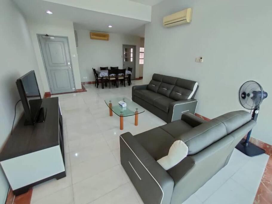 Kuching City 3Bedrooms Apartment Zewnętrze zdjęcie